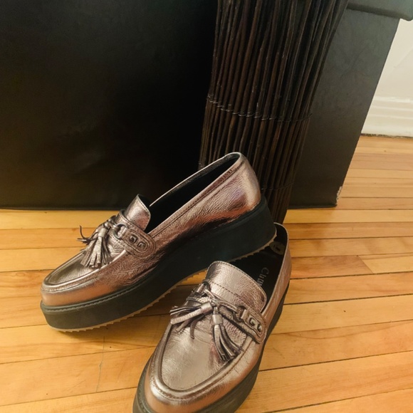 3X🌺✨Host Pick✨🌺Plateform La Canadienne loafers - Picture 6 of 9